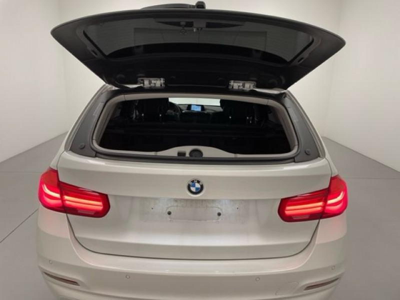 Photo 6 de l'offre de BMW SERIE 3 TOURING (F31) 320DA 190CH LOUNGE + GPS + HIFI à 27990€ chez e-Vago