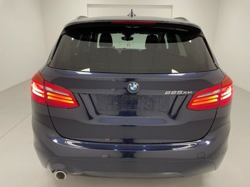 Photo 5 de l'offre de BMW SERIE 2 ACTIVETOURER (F45) 225XEA 224CH BUSINESS + GPS PRO + HARMAN KARDON à 27990€ chez e-Vago