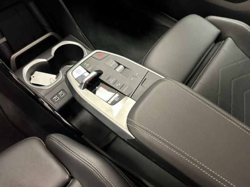 Photo 15 Bmw X1 (U11) SDRIVE18I 136CH XLINE + VOLANT M + ED.BALANCE Essence UTAH ORANGE en vente chez e-Vago Photo 15 de l'offre de BMW X1 (U11) SDRIVE18I 136CH XLINE + VOLANT M + ED.BALANCE à 39990€ chez e-Vago