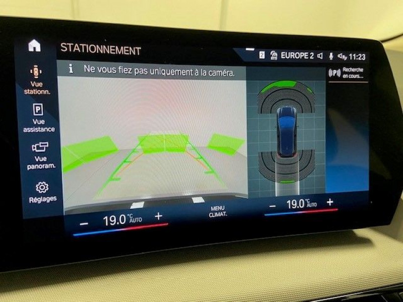 Photo 14 Bmw SERIE 2 ACTIVETOURER (U06) 218D 150CH ACTIVE TOURER DKG7 + PACK PREMIUM Diesel BLACK SAPPHIRE  en vente chez e-Vago Photo 14 de l'offre de BMW SERIE 2 ACTIVETOURER (U06) 218D 150CH ACTIVE TOURER DKG7 + PACK PREMIUM à 30990€ chez e-Vago