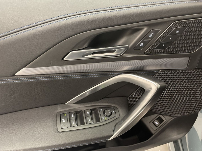 Photo 9 Bmw X1 (U11) SDRIVE18I 136CH M SPORT + JA19 + ED BALANCE Essence CAPE YORK GREEN en vente chez e-Vago Photo 9 de l'offre de BMW X1 (U11) SDRIVE18I 136CH M SPORT + JA19 + ED BALANCE à 42990€ chez e-Vago