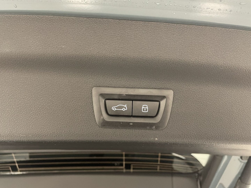 Photo 8 Bmw X1 (U11) SDRIVE18I 136CH M SPORT + JA19 + ED BALANCE Essence CAPE YORK GREEN en vente chez e-Vago Photo 8 de l'offre de BMW X1 (U11) SDRIVE18I 136CH M SPORT + JA19 + ED BALANCE à 42990€ chez e-Vago