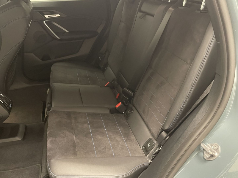 Photo 12 Bmw X1 (U11) SDRIVE18I 136CH M SPORT + JA19 + ED BALANCE Essence CAPE YORK GREEN en vente chez e-Vago Photo 12 de l'offre de BMW X1 (U11) SDRIVE18I 136CH M SPORT + JA19 + ED BALANCE à 42990€ chez e-Vago