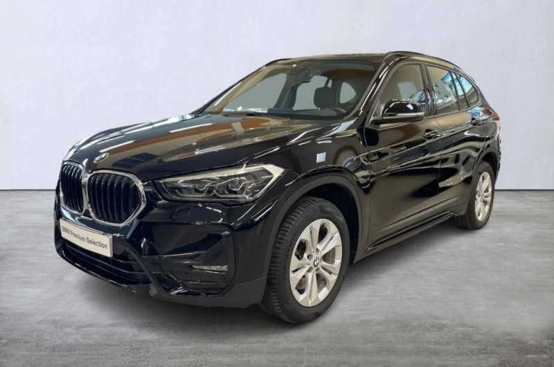 Photo Bmw X1 (F48) XDRIVE20DA 190CH SPORT LINE + CAM + GPS XL + ATTELAGE Diesel SCHWARZ 2  en vente chez e-Vago Bmw X1 (F48) XDRIVE20DA 190CH SPORT LINE + CAM + GPS XL + ATTELAGE Diesel SCHWARZ 2  Occasion à vendre