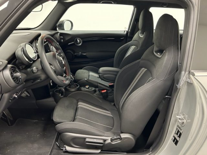 Photo 5 Mini MINI COOPER S 192CH JOHN COOPER WORKS BVA7 Essence MOONWALK GREY en vente chez e-Vago Photo 5 de l'offre de MINI MINI COOPER S 192CH JOHN COOPER WORKS BVA7 à 23490€ chez e-Vago