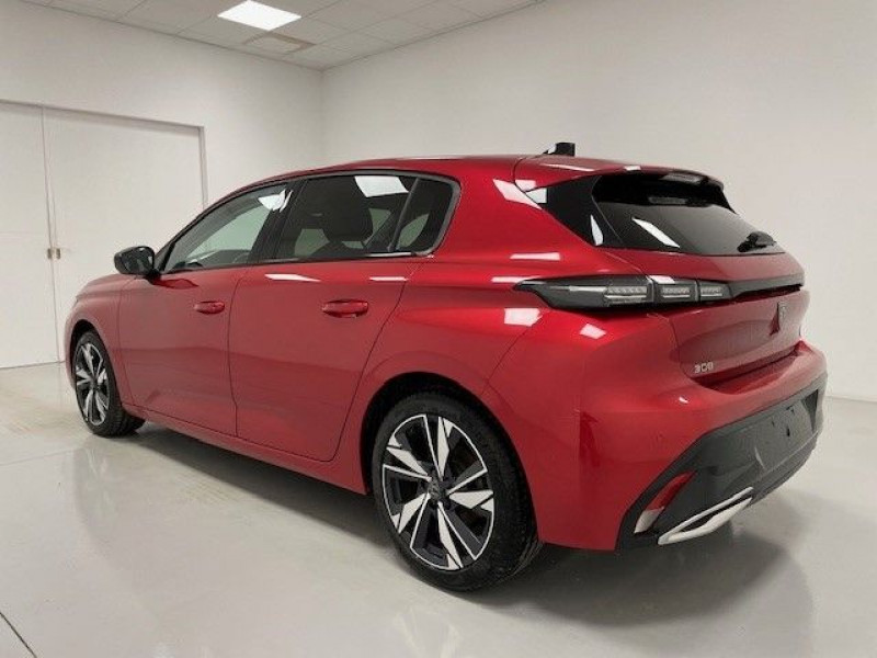 Photo 2 Peugeot 308 1.2 PURETECH 130CH S&S ALLURE Essence ROUGE ELIXIR en vente chez e-Vago Photo 2 de l'offre de PEUGEOT 308 1.2 PURETECH 130CH S&S ALLURE à 20990€ chez e-Vago