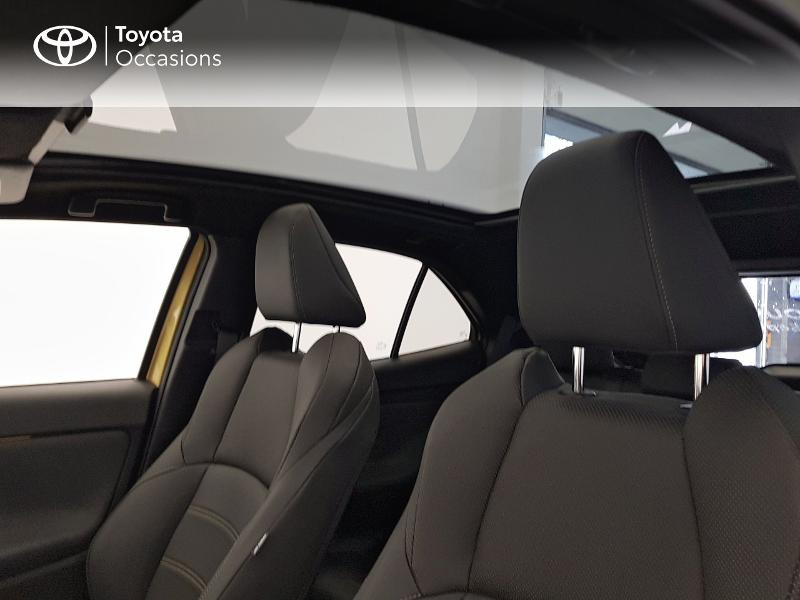 Photo 19 de l'offre de TOYOTA Yaris Cross 116h Première AWD-i à 32000€ chez Brest Automobiles - Toyota Brest