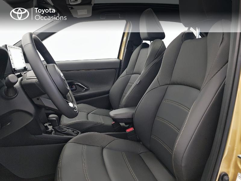 Photo 11 de l'offre de TOYOTA Yaris Cross 116h Première AWD-i à 32000€ chez Brest Automobiles - Toyota Brest