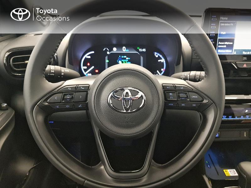 Photo 9 de l'offre de TOYOTA Yaris Cross 116h Première AWD-i à 32000€ chez Brest Automobiles - Toyota Brest
