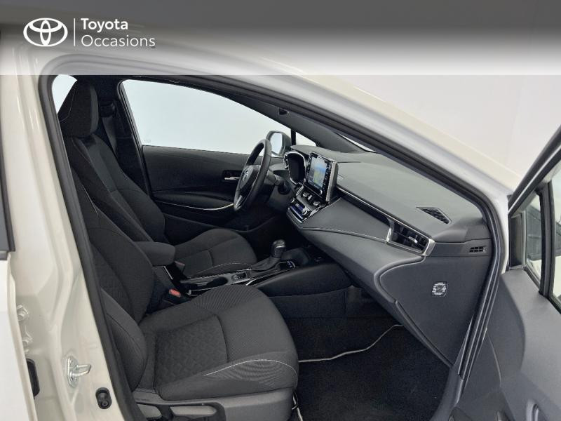 Photo 6 de l'offre de TOYOTA Corolla 122h Dynamic Business MY21 + Stage Hyrid Academy à 22980€ chez Brest Automobiles - Toyota Brest