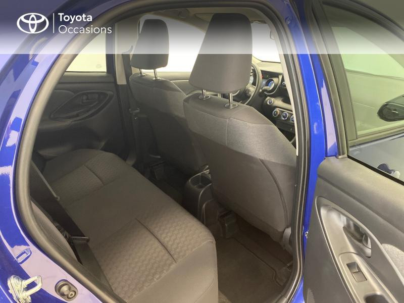 Photo 8 de l'offre de TOYOTA Yaris 120 VVT-i Design 5p à 17980€ chez Brest Automobiles - Toyota Brest
