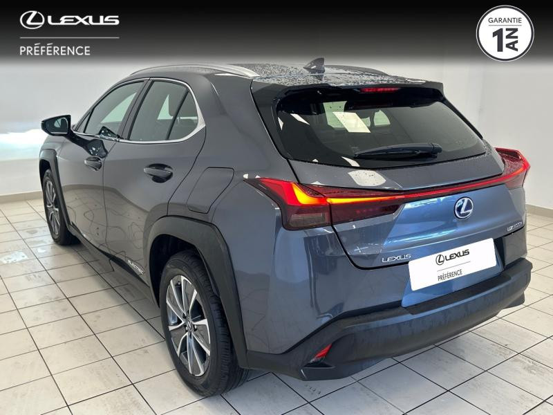 Photo 2 de l'offre de LEXUS UX 300e Pack à 36980€ chez Brest Automobiles - Toyota Brest