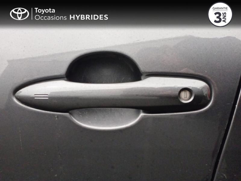 Photo 24 de l'offre de TOYOTA Prius Rechargeable IV (2) HYBRIDE RECHARGEABLE 122 5CV DYNAMIC PACK PREMIUM à 24980€ chez Brest Automobiles - Toyota Brest