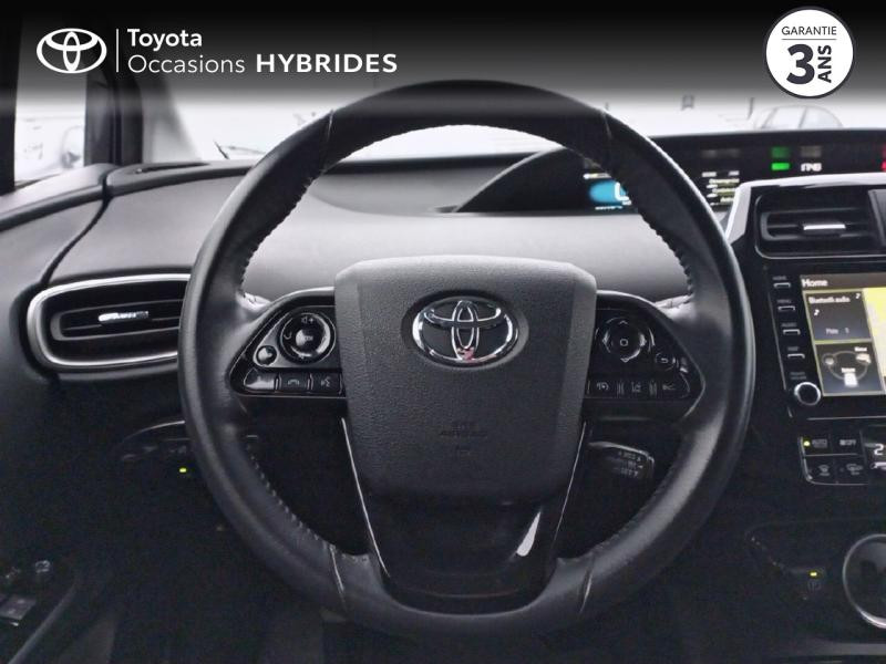 Photo 9 de l'offre de TOYOTA Prius Rechargeable IV (2) HYBRIDE RECHARGEABLE 122 5CV DYNAMIC PACK PREMIUM à 24980€ chez Brest Automobiles - Toyota Brest