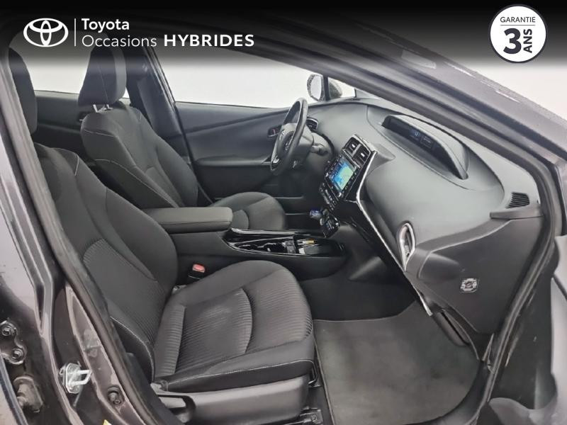 Photo 6 de l'offre de TOYOTA Prius Rechargeable IV (2) HYBRIDE RECHARGEABLE 122 5CV DYNAMIC PACK PREMIUM à 25480€ chez Brest Automobiles - Toyota Brest