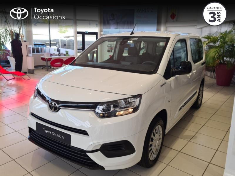 Photo 1 de l'offre de TOYOTA PROACE CITY Verso Medium Electric 50kWh Dynamic à 29180€ chez Brest Automobiles - Toyota Brest