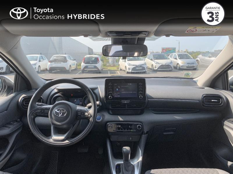 Photo 8 de l'offre de TOYOTA Yaris 116h Design 5p à 21980€ chez Brest Automobiles - Toyota Brest