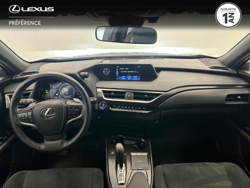Photo 8 de l'offre de LEXUS UX 300e Pack à 34980€ chez Brest Automobiles - Toyota Brest