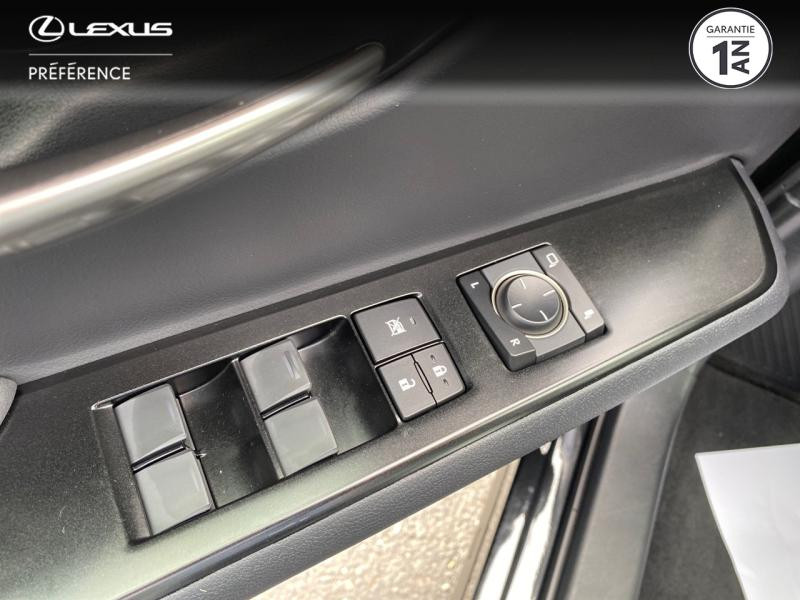 Photo 21 de l'offre de LEXUS UX 250h 2WD Luxe à 40980€ chez Brest Automobiles - Toyota Brest
