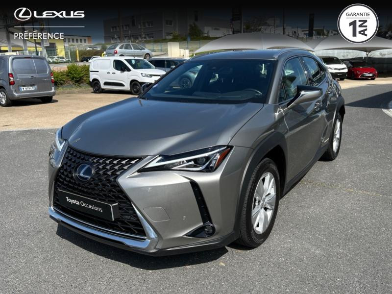 Photo 5 de l'offre de LEXUS UX 250h 2WD Pack Confort Business MY20 à 25980€ chez Brest Automobiles - Toyota Brest