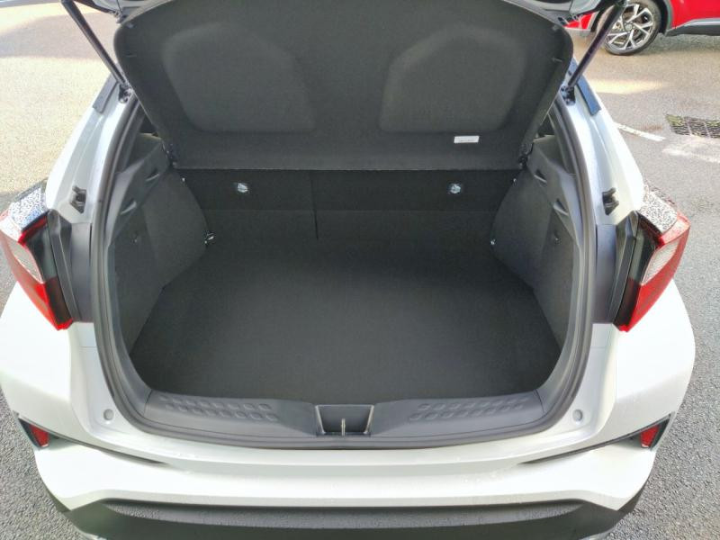 Photo 19 de l'offre de TOYOTA C-HR 184h Edition 2WD E-CVT MY22 à 29480€ chez Brest Automobiles - Toyota Brest