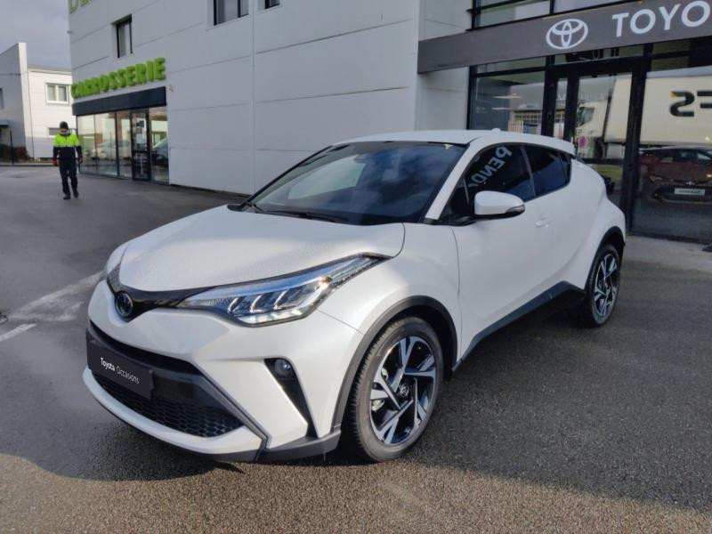 Photo 1 de l'offre de TOYOTA C-HR 184h Edition 2WD E-CVT MY22 à 29480€ chez Brest Automobiles - Toyota Brest