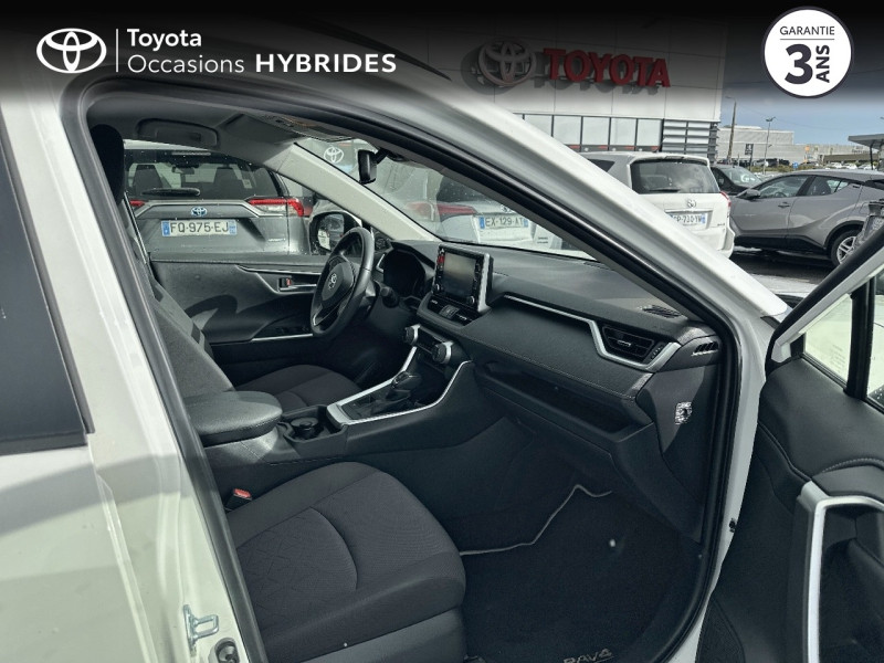 Photo 6 de l'offre de TOYOTA RAV4 Hybride 218ch Dynamic 2WD à 31980€ chez Brest Automobiles - Toyota Brest