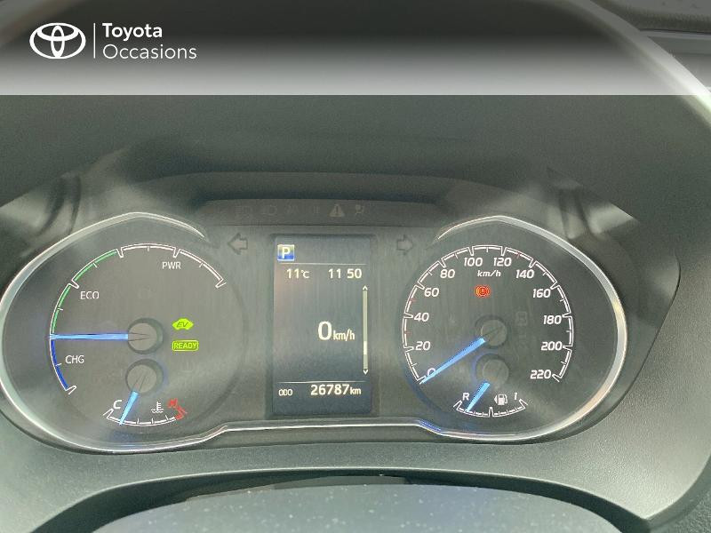 Photo 14 de l'offre de TOYOTA Yaris 100h Dynamic 5p RC18 à 15980€ chez Cap Ouest Auto - Toyota Morlaix