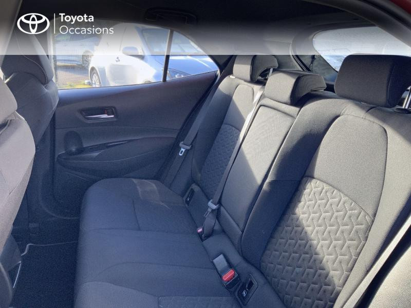 Photo 12 de l'offre de TOYOTA Corolla 122h Dynamic Business MY20 5cv à 22980€ chez Cap Ouest Auto - Toyota Morlaix