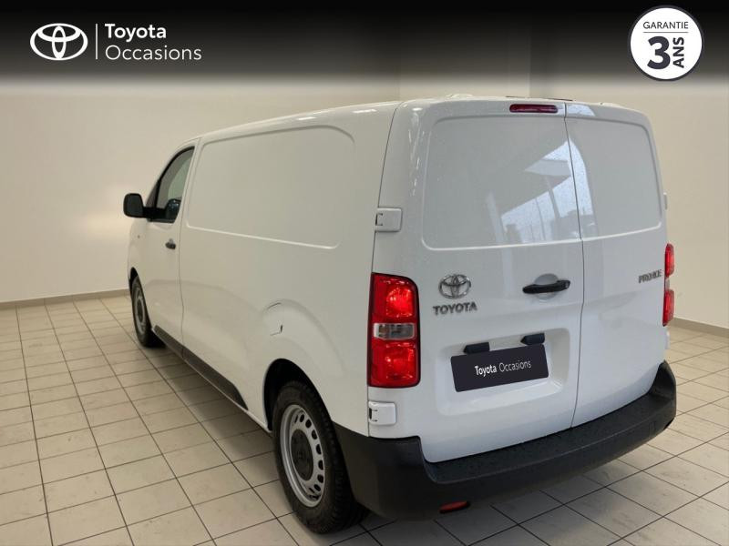 Photo 2 de l'offre de TOYOTA PROACE Medium 1.5 D-4D 120 Dynamic MY20 à 29980€ chez Cap Ouest Auto - Toyota Morlaix