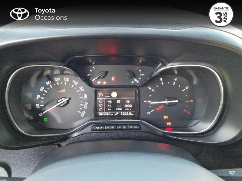 Photo 14 de l'offre de TOYOTA PROACE CITY Verso Medium 1.5 100 D-4D Executive à 23980€ chez Cap Ouest Auto - Toyota Morlaix