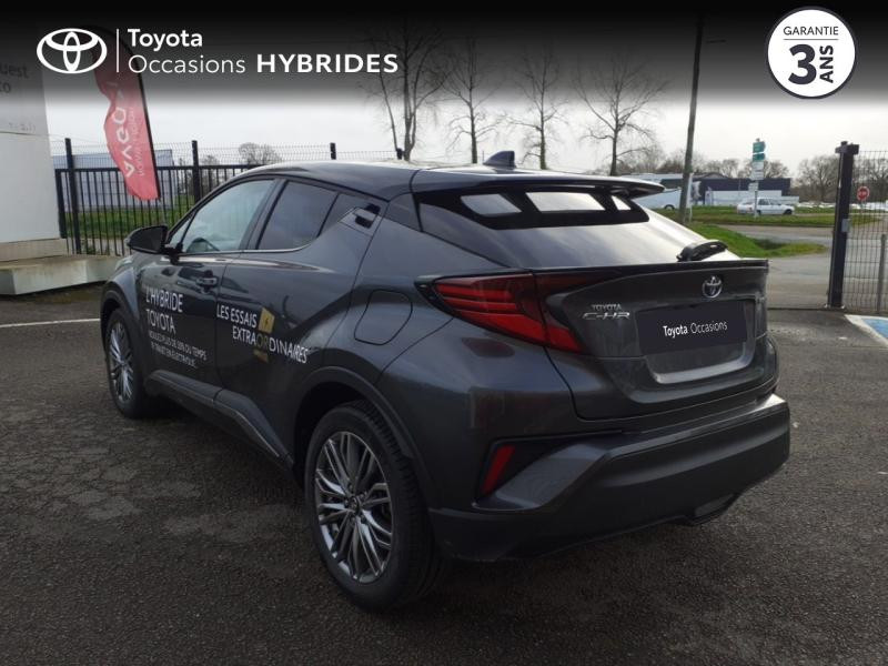 Photo 2 de l'offre de TOYOTA C-HR 122h Distinctive 2WD E-CVT MY22 à 31580€ chez Cap Ouest Auto - Toyota Morlaix