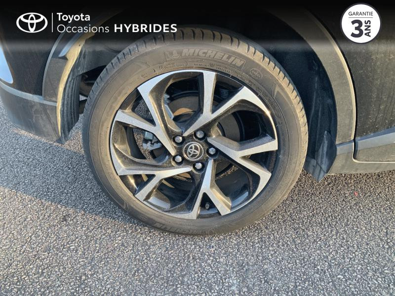Photo 16 de l'offre de TOYOTA C-HR 122h Edition 2WD E-CVT MY20 à 27980€ chez Cap Ouest Auto - Toyota Morlaix