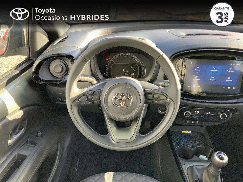 Photo 9 de l'offre de TOYOTA Aygo X 1.0 VVT-i 72ch Collection à 18480€ chez Cap Ouest Auto - Toyota Morlaix