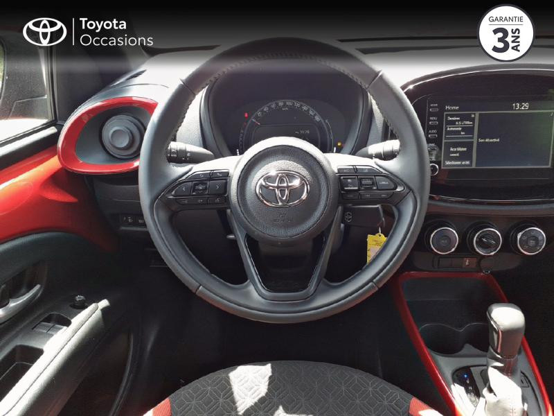 Photo 9 de l'offre de TOYOTA Aygo X 1.0 VVT-i 72ch Design S-CVT à 16980€ chez Cap Ouest Auto - Toyota Morlaix