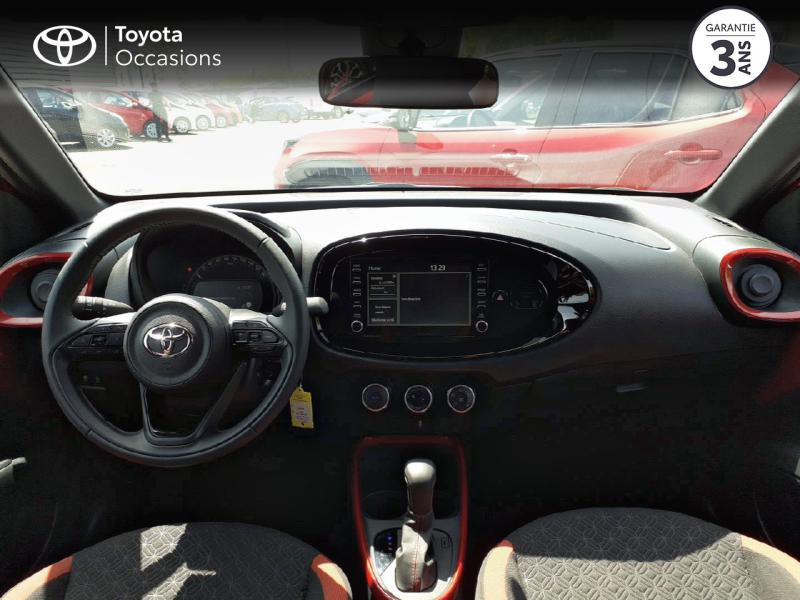 Photo 8 de l'offre de TOYOTA Aygo X 1.0 VVT-i 72ch Design S-CVT à 16980€ chez Cap Ouest Auto - Toyota Morlaix