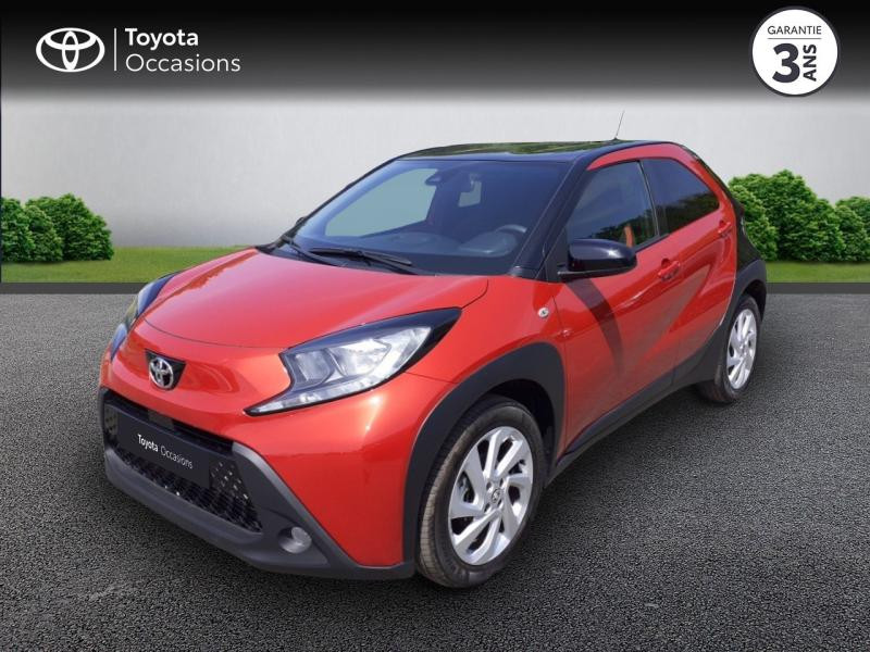 Photo 1 de l'offre de TOYOTA Aygo X 1.0 VVT-i 72ch Design S-CVT à 16980€ chez Cap Ouest Auto - Toyota Morlaix