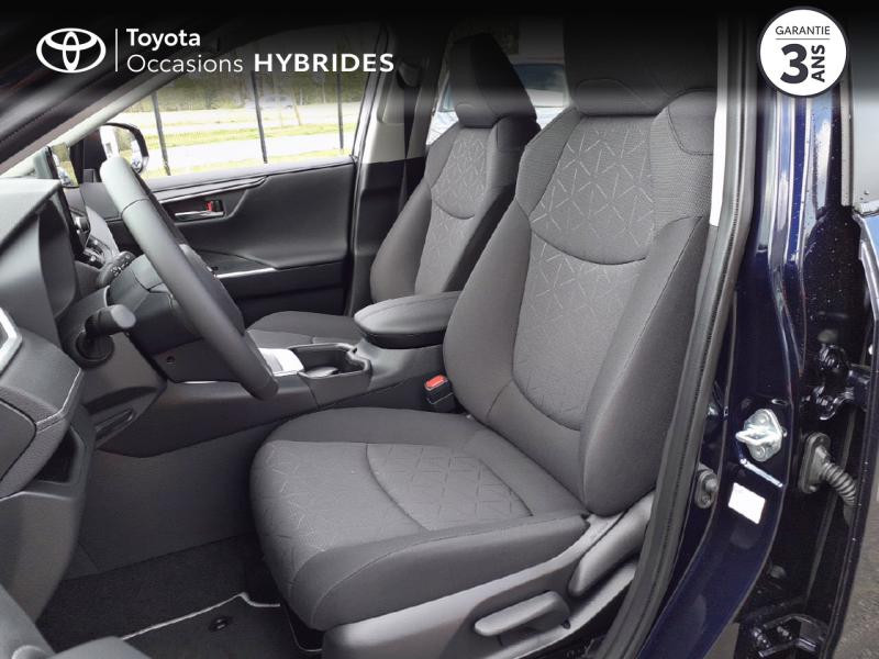Photo 11 de l'offre de TOYOTA RAV4 2.5 Hybride 218ch Dynamic 2WD MY23 à 42980€ chez Cap Ouest Auto - Toyota Morlaix