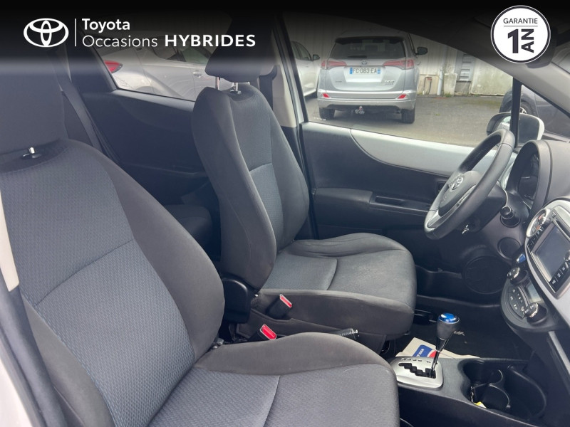 Photo 6 de l'offre de TOYOTA Yaris HSD 100h Style 5p à 11980€ chez Cap Ouest Auto - Toyota Morlaix