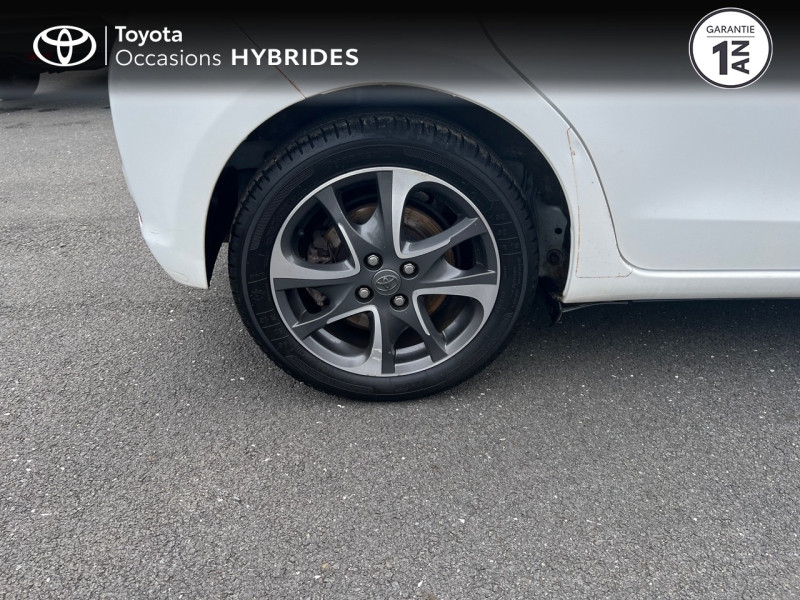 Photo 16 de l'offre de TOYOTA Yaris HSD 100h Style 5p à 11980€ chez Cap Ouest Auto - Toyota Morlaix