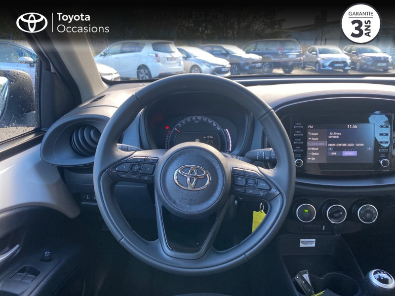 Photo 13 de l'offre de TOYOTA Aygo X 1.0 VVT-i 72ch Dynamic à 14990€ chez Cap Ouest Auto - Toyota Morlaix
