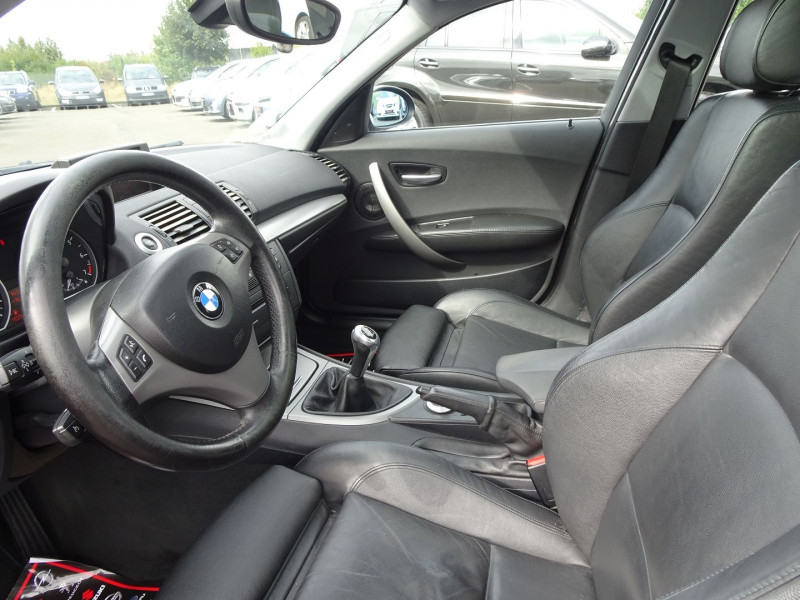 Photo 3 de l'offre de BMW SERIE 1 (E81/E87) 120I 150CH LUXE 5P à 6990€ chez International Auto Auneau