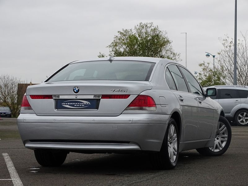 Photo 18 de l'offre de BMW SERIE 7 (E65) 745IA 333CH à 4990€ chez International Auto Auneau