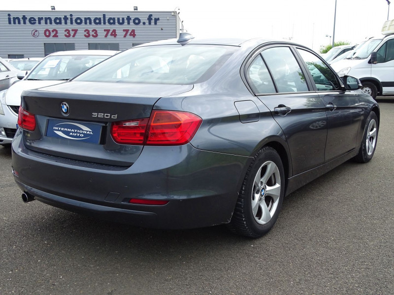Photo 2 de l'offre de BMW SERIE 3 (F30) 320D 163CH EFFICIENTDYNAMICS EDITION LOUNGE à 13990€ chez International Auto Auneau