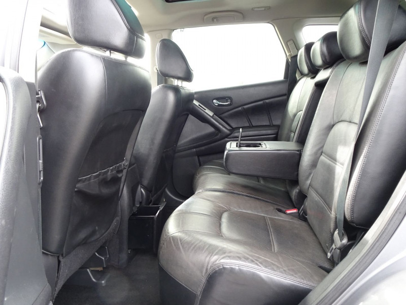 Photo 9 de l'offre de NISSAN MURANO 2.5 DCI 198CH ALL-MODE 4X4 BVA à 13790€ chez International Auto Auneau