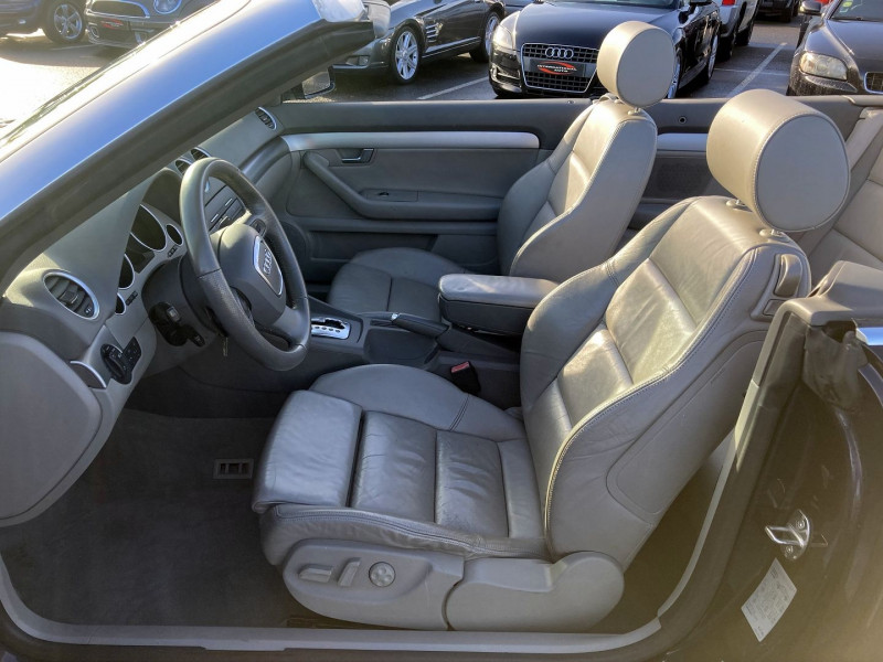 Photo 11 de l'offre de AUDI A4 CABRIOLET 1.8 T 163CH AMBITION LUXE MULTITRONIC à 9590€ chez International Auto Auneau