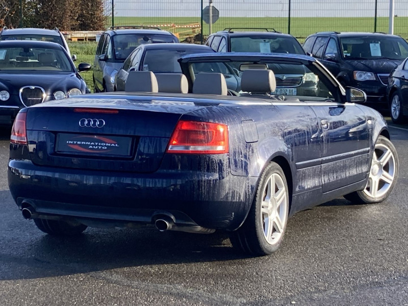 Photo 2 de l'offre de AUDI A4 CABRIOLET 1.8 T 163CH AMBITION LUXE MULTITRONIC à 9590€ chez International Auto Auneau