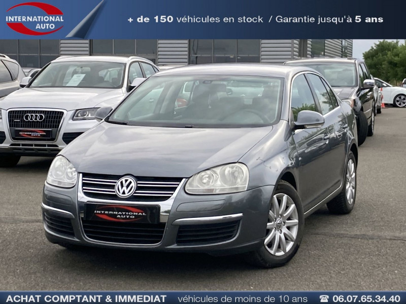 Volkswagen JETTA 1.4 TSI 140CH CONFORTLINE Essence GRIS F Occasion à vendre
