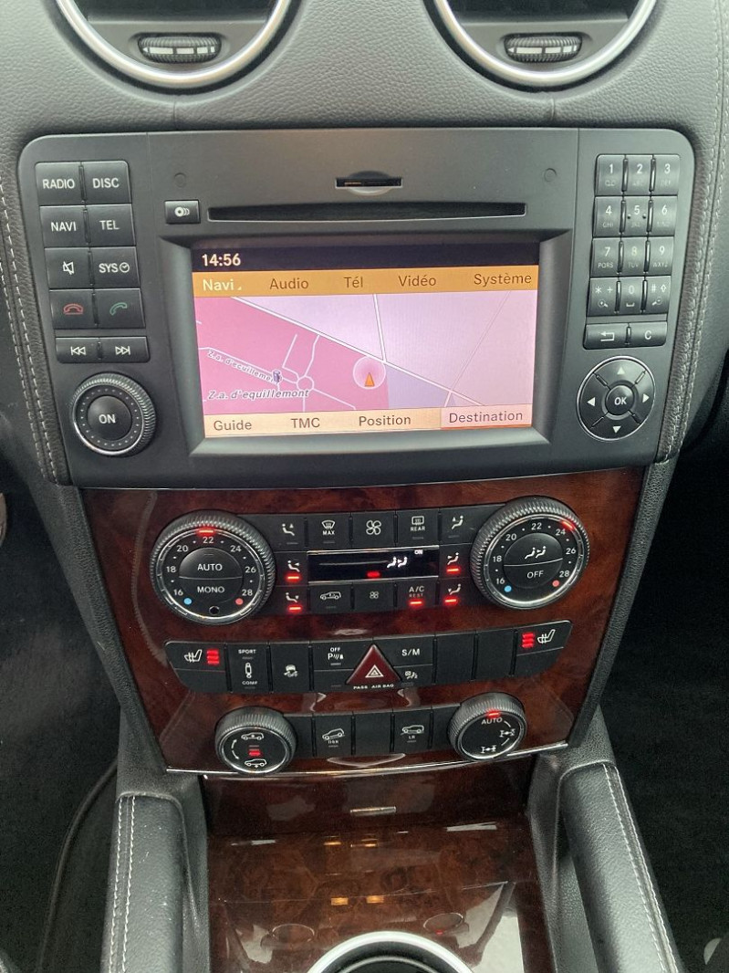 Photo 12 de l'offre de MERCEDES-BENZ CLASSE GL 350 CDI BE 7PL à 26690€ chez International Auto Auneau