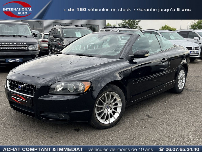 Photo 1 de l'offre de VOLVO C70 CC 2.4 140CH MOMENTUM à 11990€ chez International Auto Auneau